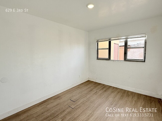 Building Photo - 629 E 3rd St