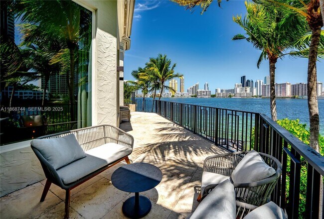 Building Photo - 3916 Island Estates Dr