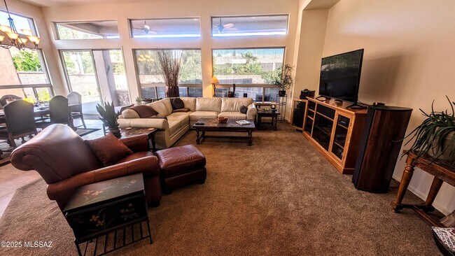 Building Photo - 13816 Topflite Dr