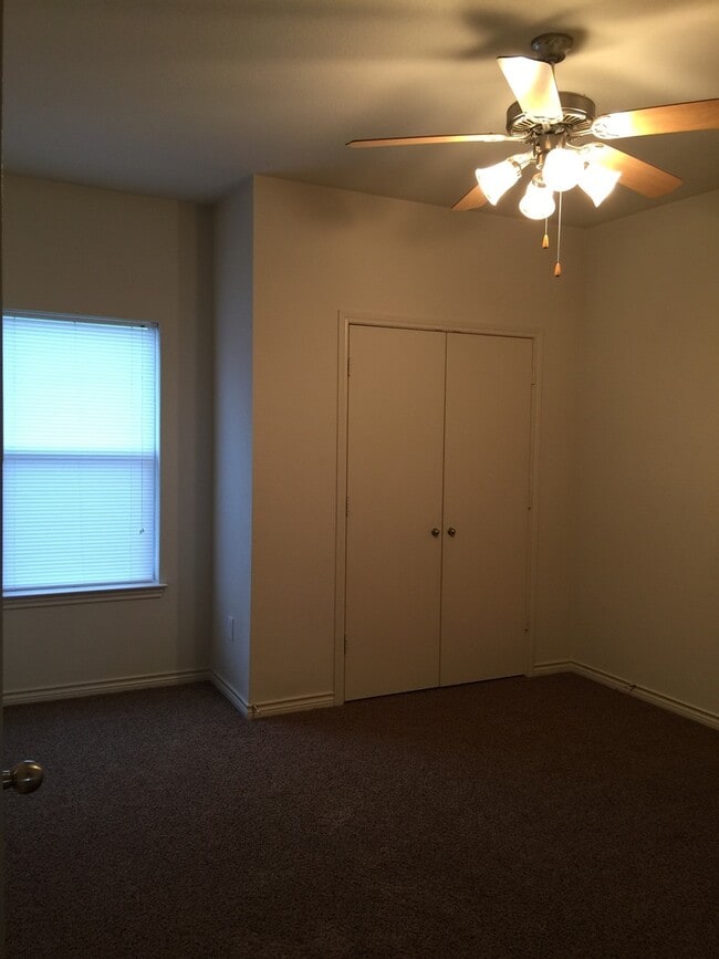 Building Photo - 3129 Buckskin Ln