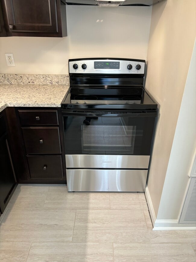 Building Photo - 4513 Tabony St