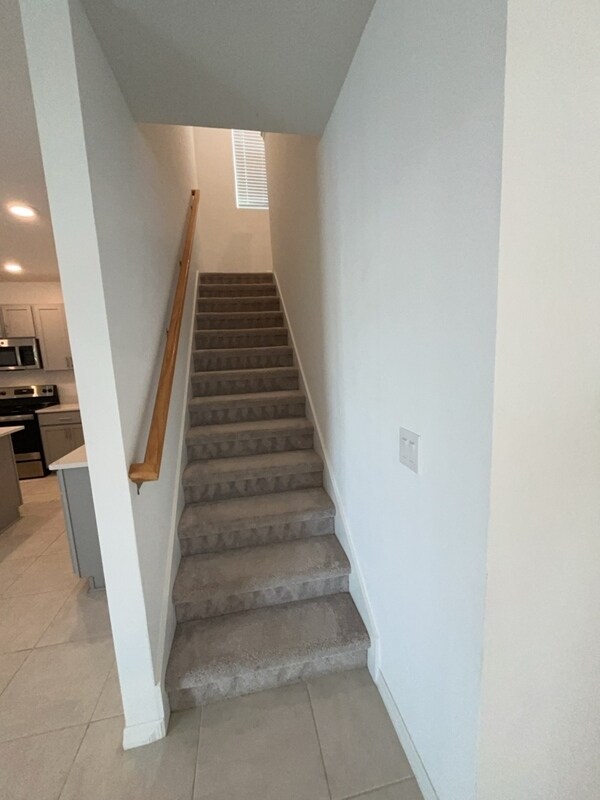 Building Photo - 76 Citrine Lp