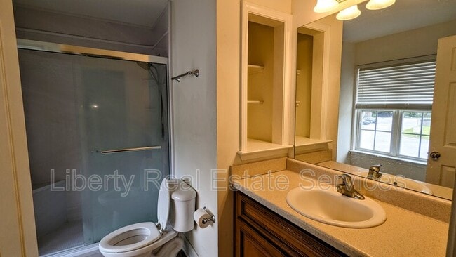Building Photo - 115 Caswell Ct