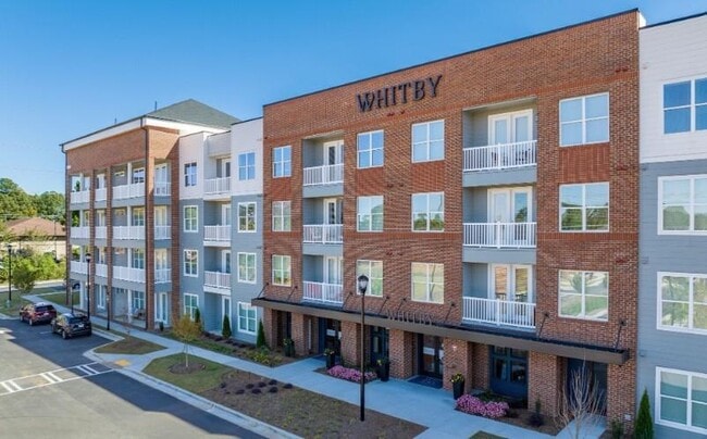 Building Photo - 550 Webb Gin House Rd