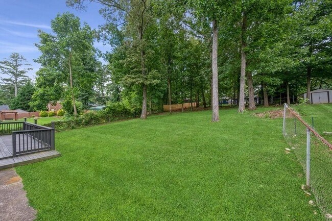 Building Photo - 1763 Sherman Ln