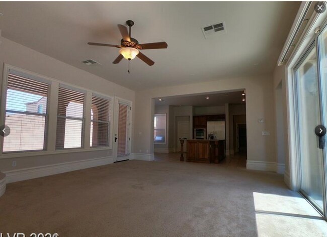 Building Photo - 496 Via Palermo Dr