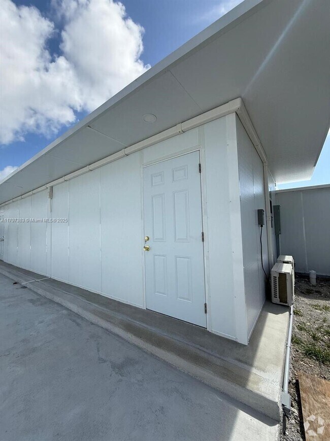 Building Photo - 11260 SW 203rd St