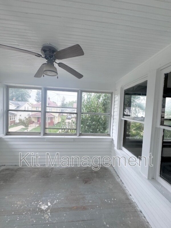 Building Photo - 4158 Commonwealth Ave