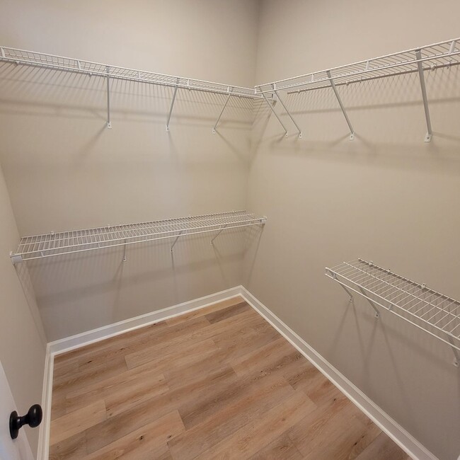 Building Photo - 3/2 Townhouse-Cookeville, TN