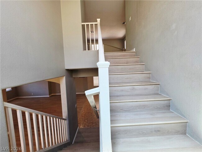 Building Photo - 3549 Bella Sovana Ct