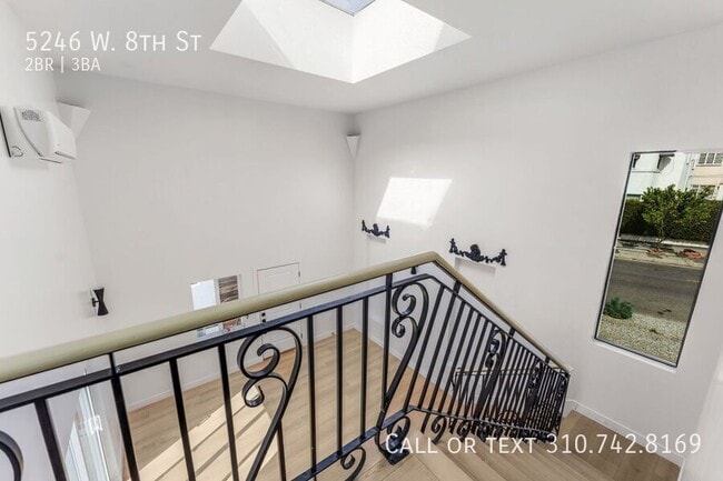 Building Photo - 5246 W 8th St