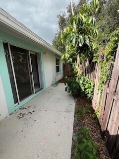 Building Photo - 1646 Hawthorne Pl