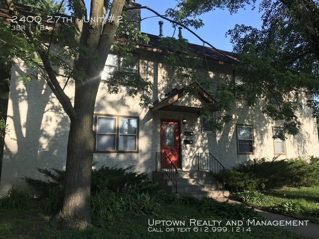 Building Photo - Hard to find 3br Seward Duplex