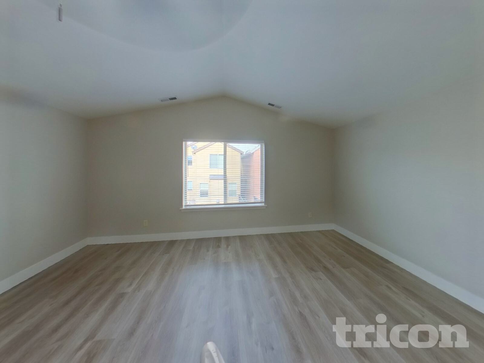 Building Photo - 11893 Dunhill Rd