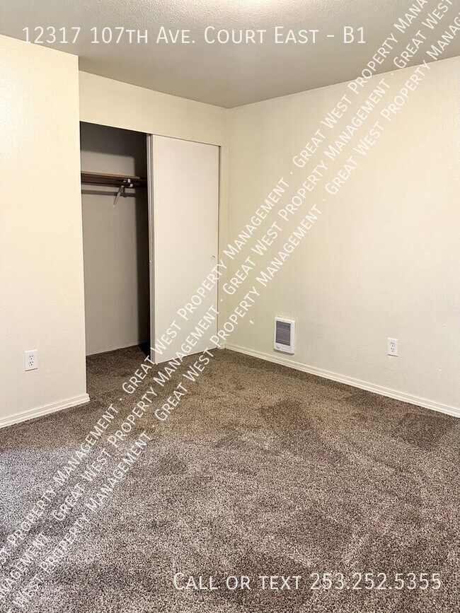 Building Photo - 12317 107th Ave Ct E