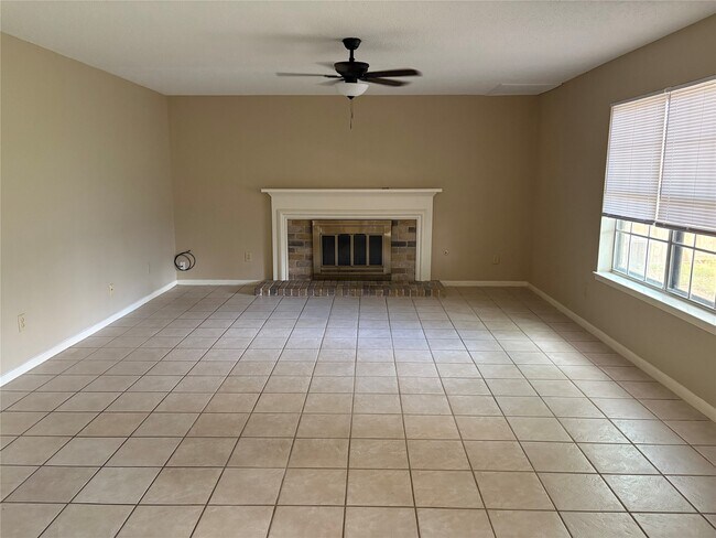 Building Photo - 3310 Mulberry Hill Ln