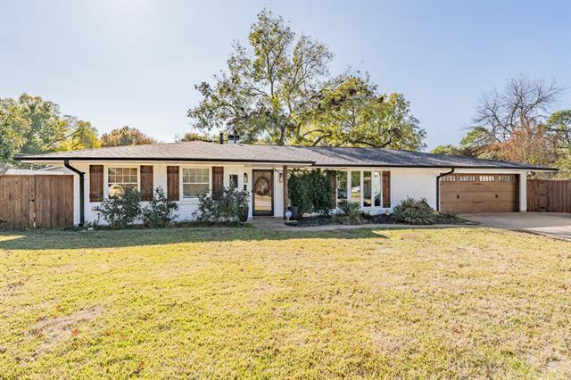 Building Photo - 1408 Comanche Ct