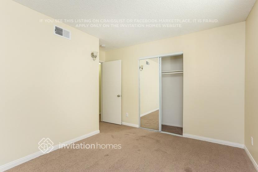 Building Photo - 6349 Orange Knoll Ave