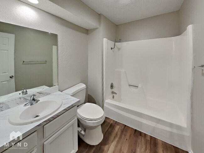 Building Photo - 6215 Indiana Ave