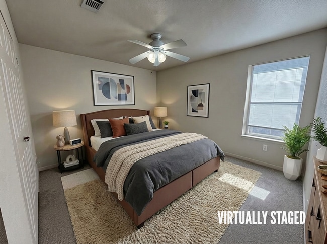 Building Photo - 4801 Lindsey Dr