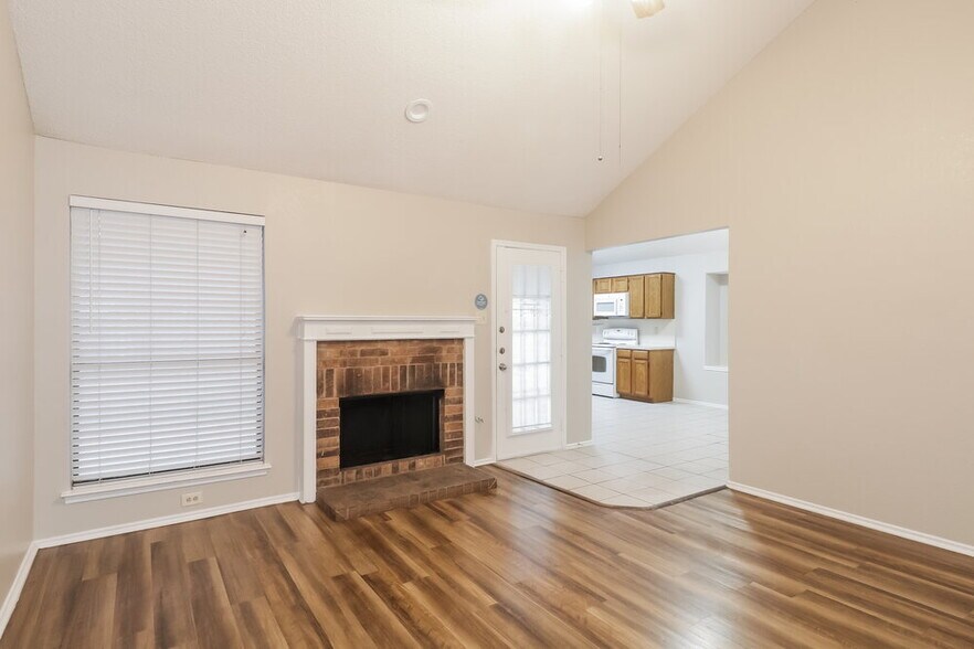 Building Photo - 4209 Vincent Terrace