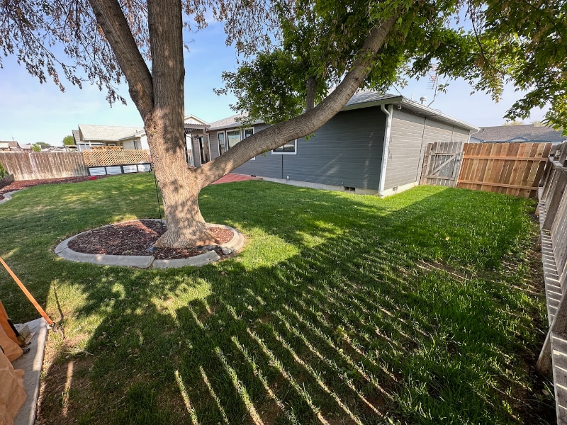 Building Photo - 1665 Peregrine Dr