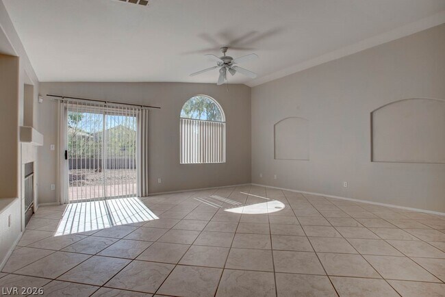 Building Photo - 1460 Dragon Rock Dr