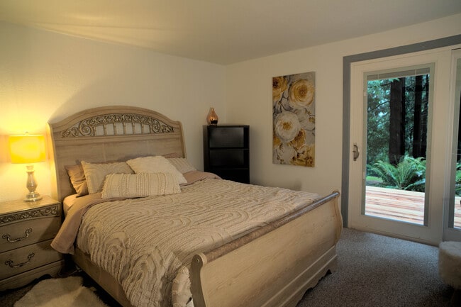 Building Photo - 1114 Pawnee Ln