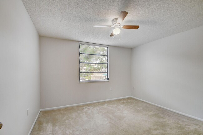 Building Photo - 3520 Whitehall Dr