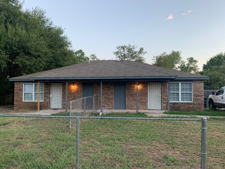 Building Photo - 5732 Whittlesey Rd