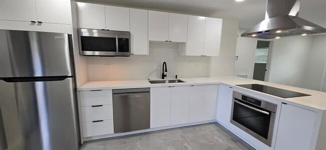 Building Photo - 5727 Cody St