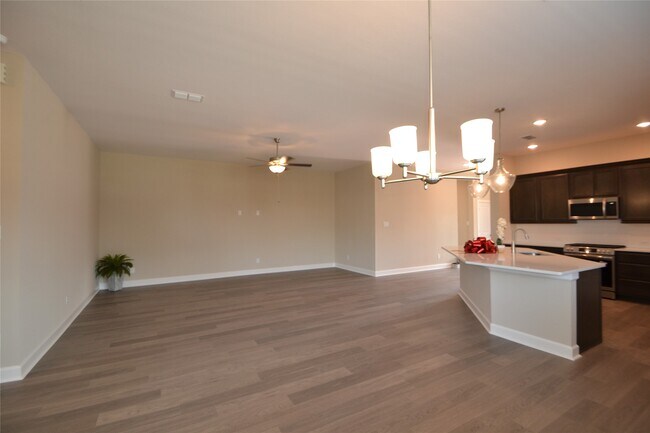 Building Photo - 3207 Kindred Wy