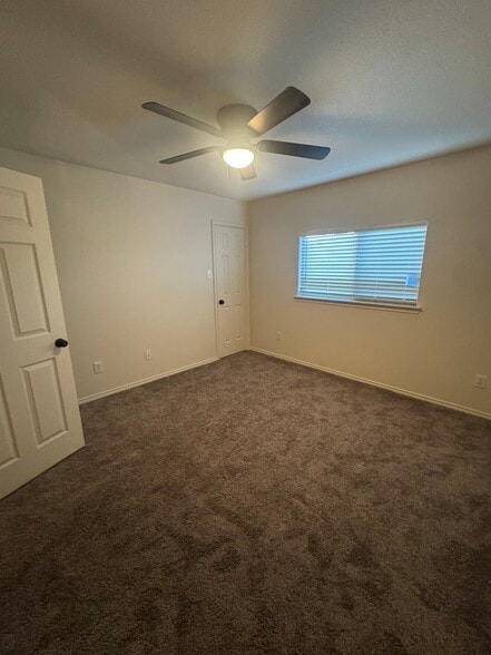 Building Photo - 8411 Sunset Canyon Dr