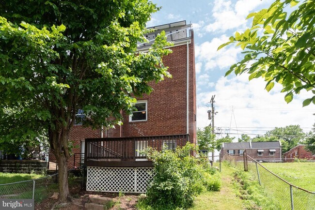 Building Photo - 548 Foxhall Pl SE