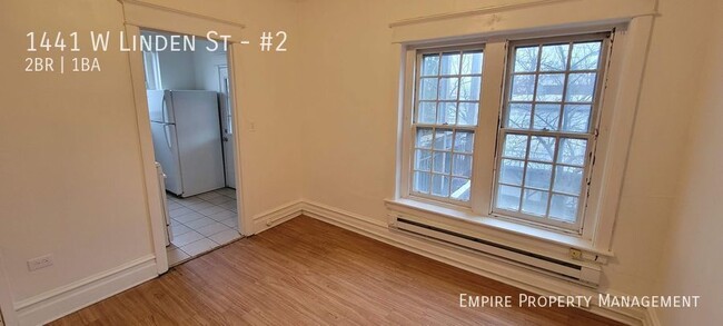 Building Photo - 2nd Floor: 2 Bedroom / 1 Bathroom Apartmen...