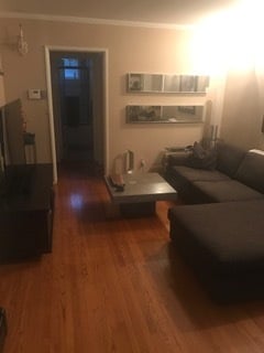 Living room with hardwood floor - 1861 Pandora Ave