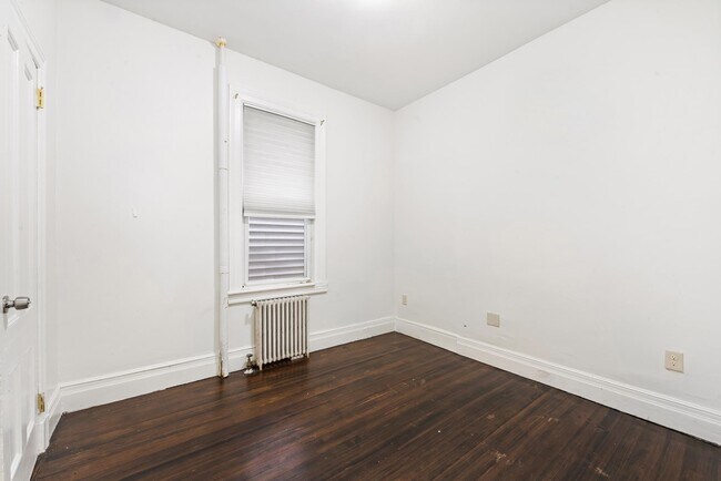 Building Photo - 57 Booraem Ave