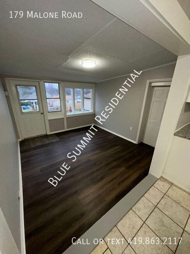 Building Photo - 179 Malone Rd