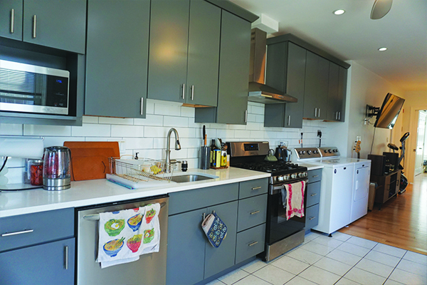 Primary Photo - 27 Lambert St
