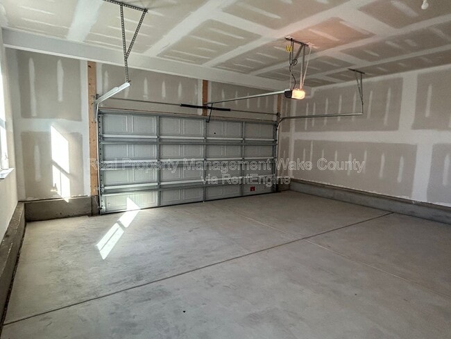 Building Photo - 381 Fosterton Cottage Wy