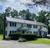 Building Photo - 504 Camby Rd