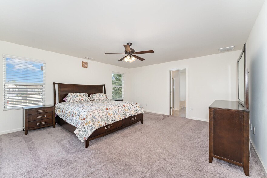 Building Photo - 5514 Hardie Farm Dr