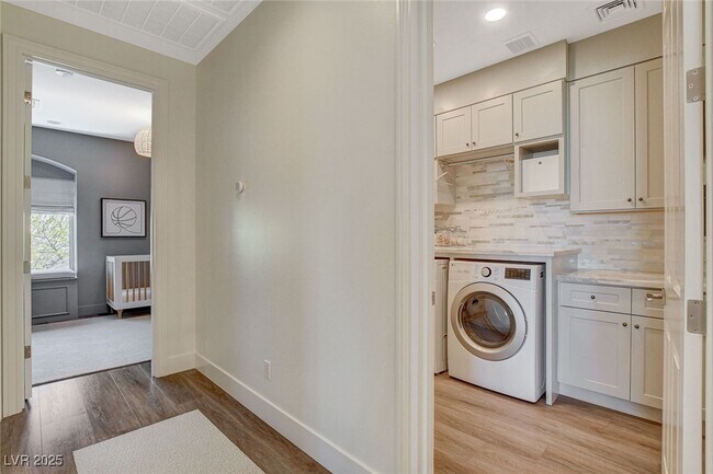 Building Photo - 1266 Imperia Dr