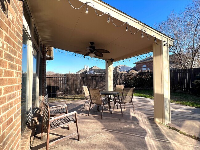 Building Photo - 26203 Ginger Gables Ln