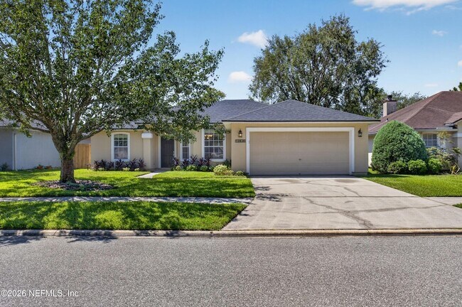 Building Photo - 12838 Chets Creek Dr N