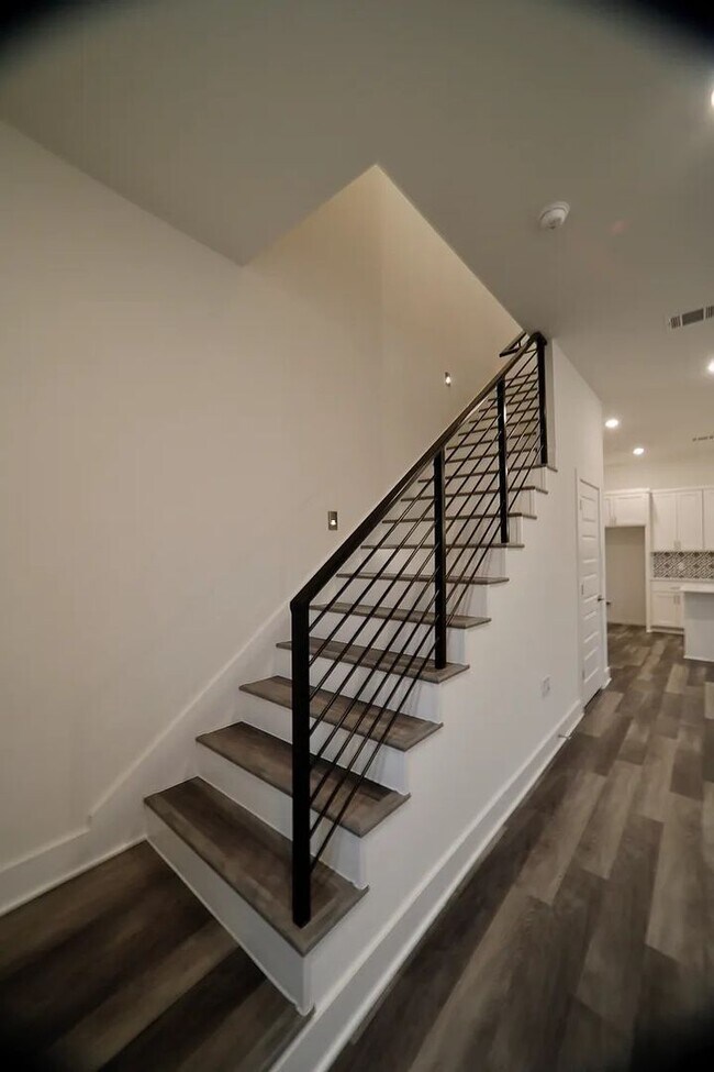 Building Photo - Montopolis Farmhouse Modern