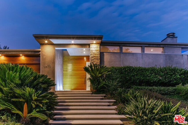 Building Photo - 1470 Carla Ridge