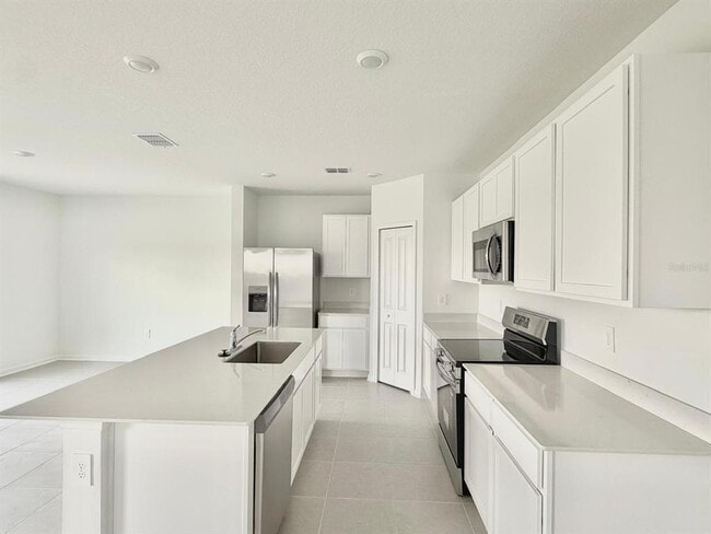 Building Photo - 3627 Hardman Dr