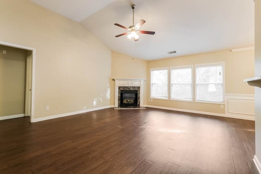 Building Photo - 2506 Gristhaven Ln