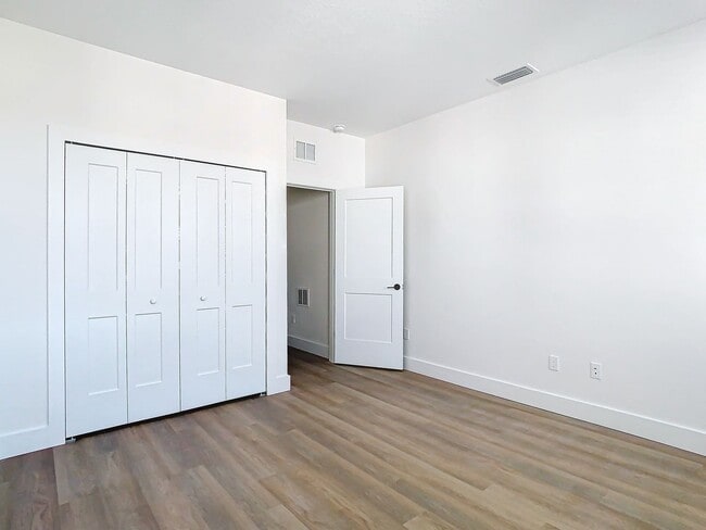 Building Photo - Brand New Constructed Townhouse in South T...